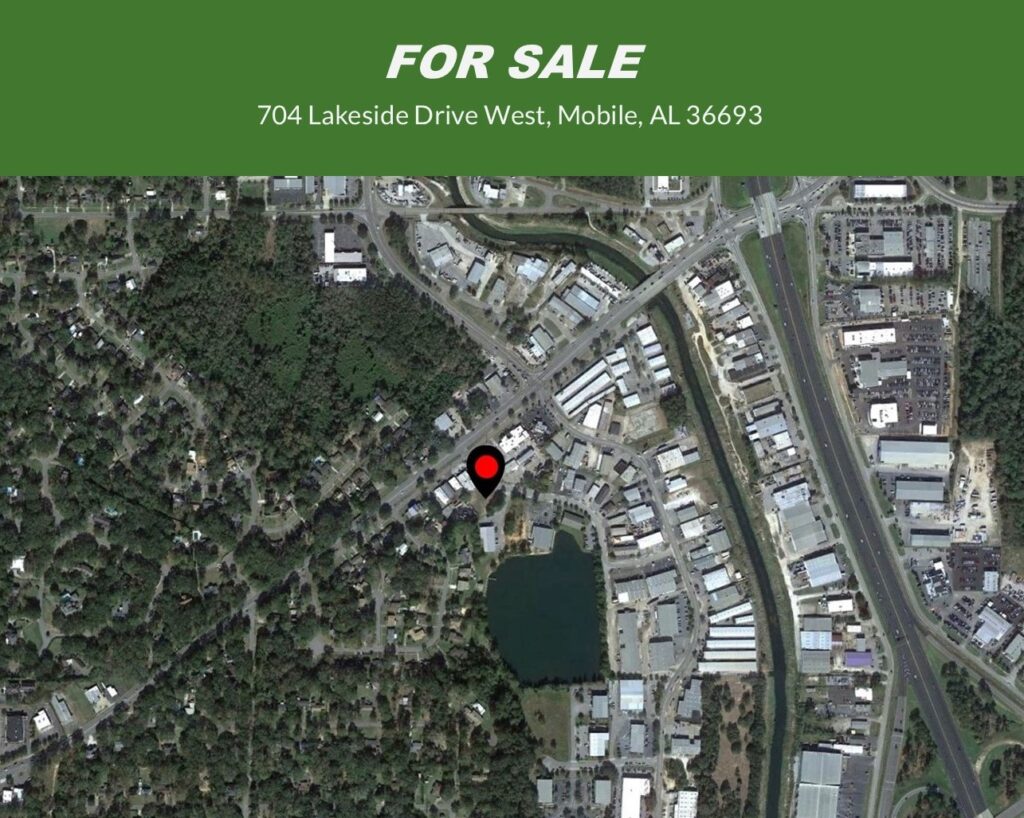 704 Lakeside Dr West, Mobile, AL - Commercial Lakefront Property For Sale